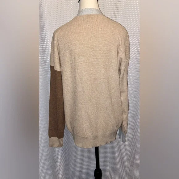 CYRUS‎ colorblock gray beige brown waffled buttoned Cardigan size Medium - Picture 12 of 13